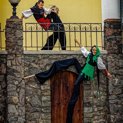Stilt Walkers