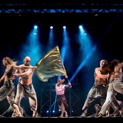 Contemporary Acrobats